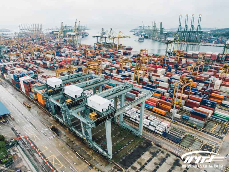 以星海运码头卸货